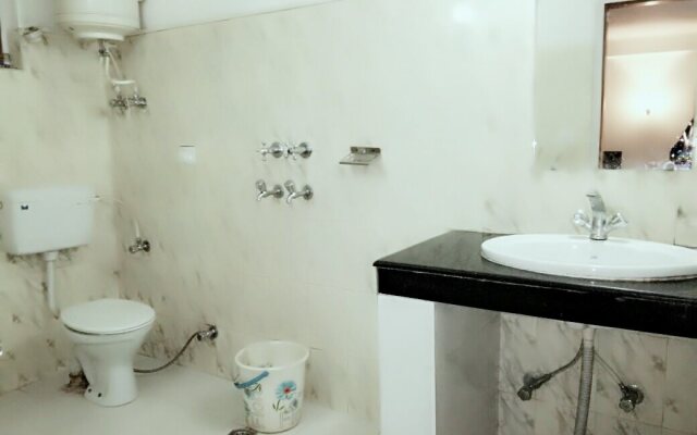 Hotel Rajhans