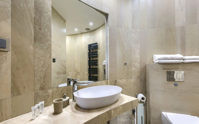 Aparthotel New Lux