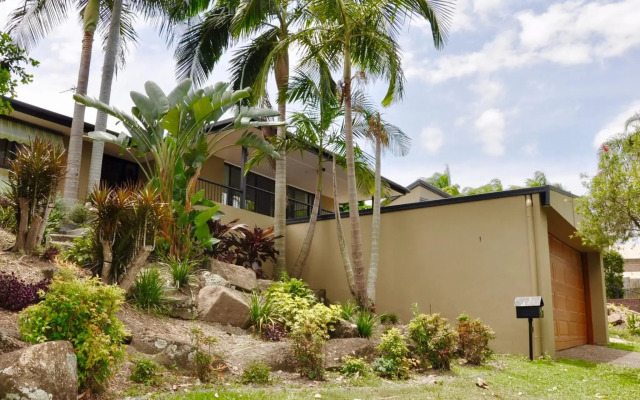 TL Warmest Homestay