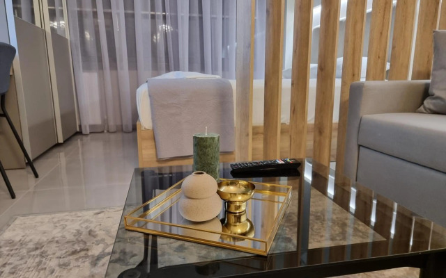 Iris City Center Premium Studio