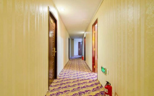 OYO couple korla quick hotel