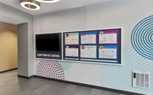 Tru By Hilton Lincoln East