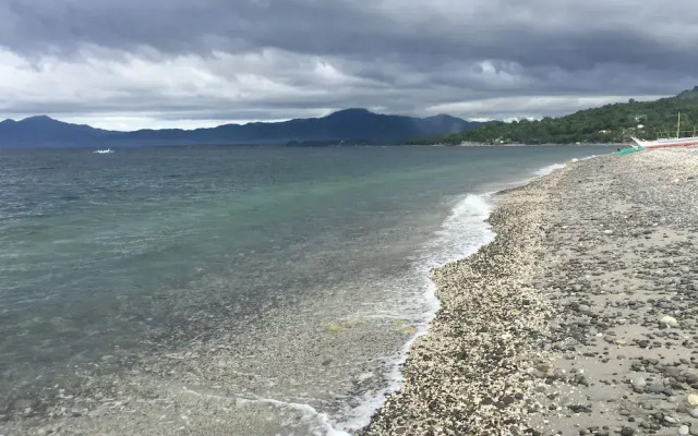 Cerca Parola beach resort