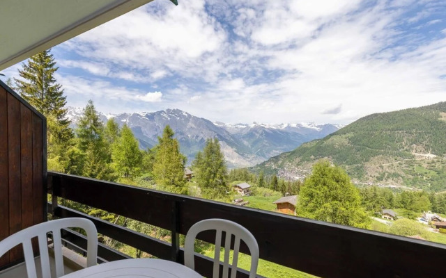 Apartment Alpine Hideaway