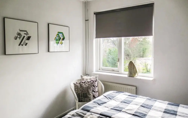 Nice Home in Bergen With 2 Bedrooms and Wifi