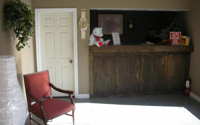 Cache Creek Inn