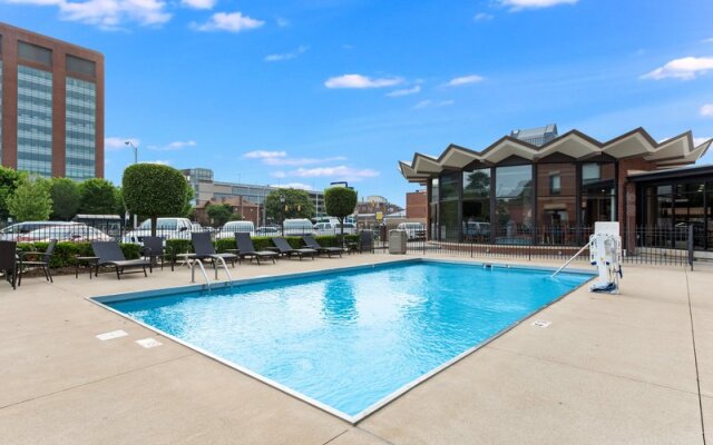 Comfort Inn & Suites Downtown