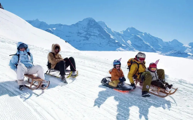 Cozy Holiday Home in Kandergrund With Blümlisalp View