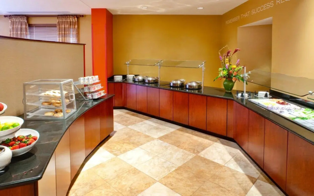 Holiday Inn Hotel & Suites Memphis - Wolfchase Galleria by IHG