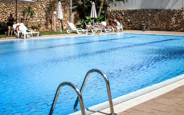 Modern Gem with Stunning Balcony by Sea N Rent