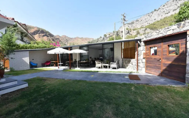 Casa Luxury Hotel