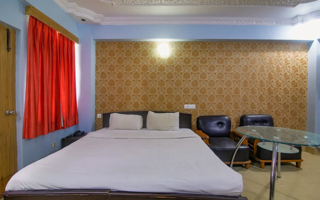 FabExpress Superior Nesh Inn
