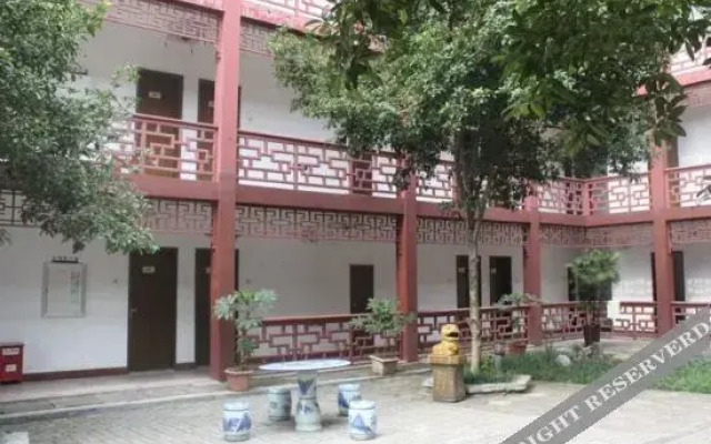 黄山心族之旅酒店