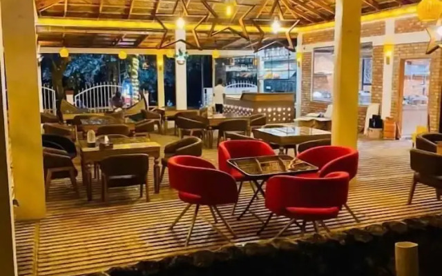 Beach Queen Resort