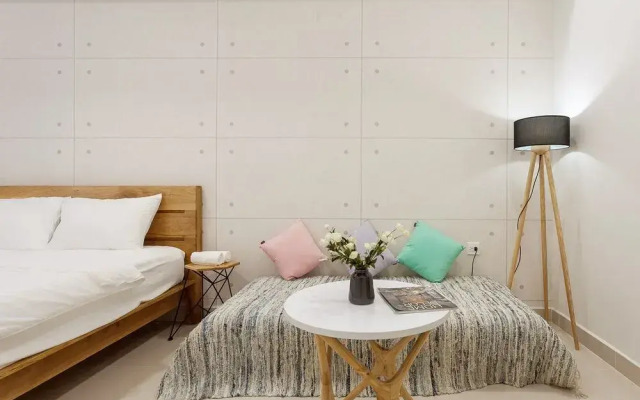 F5 Saigon Luxury Studio