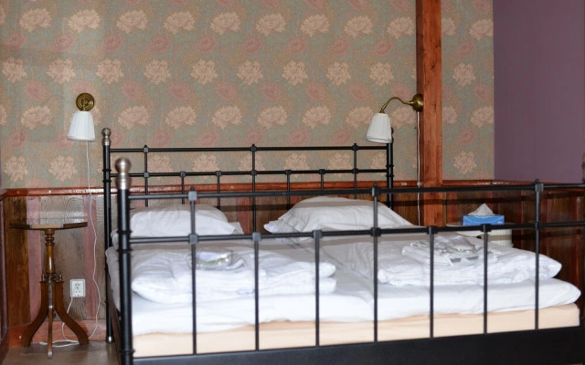 Nymans Bed & Breakfast
