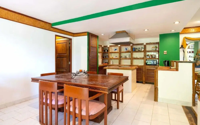 Bougainvillea 3BR Apartment 216 in Kata