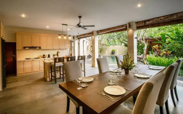 Villa Pulung Jimbaran by Nakula