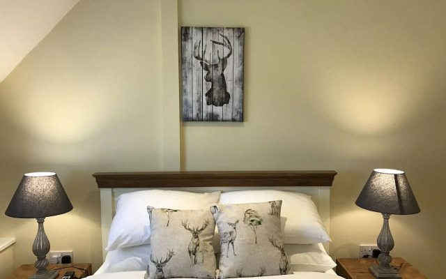 The Lodge at Broadway