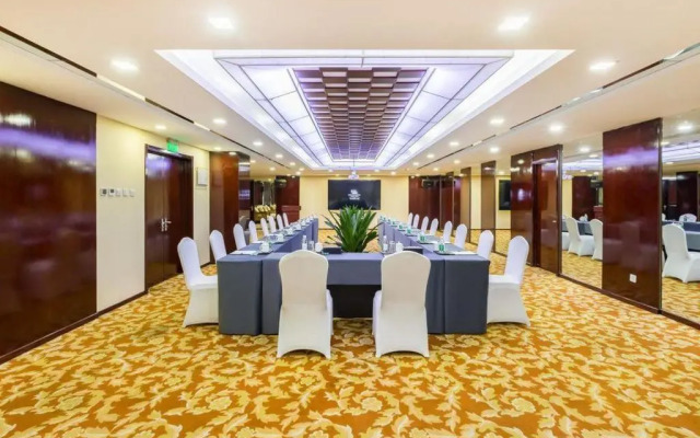 Beijing West International Trade Hotel