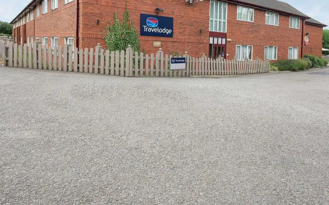 Travelodge Northampton Wootton