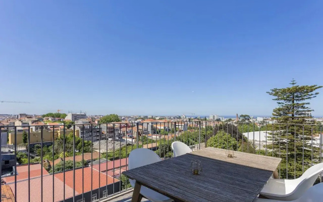 Liiiving in Porto City View Apartment 4T