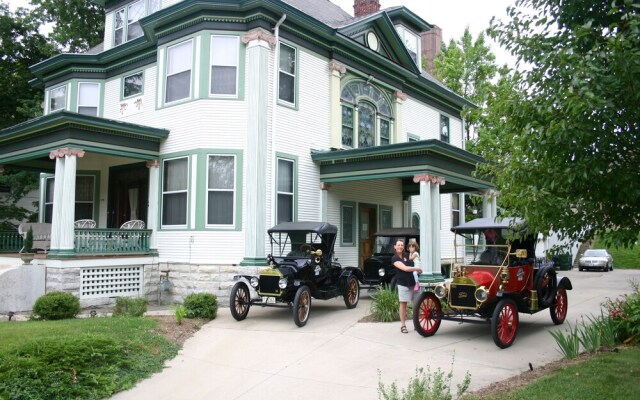 Philip W Smith B & B