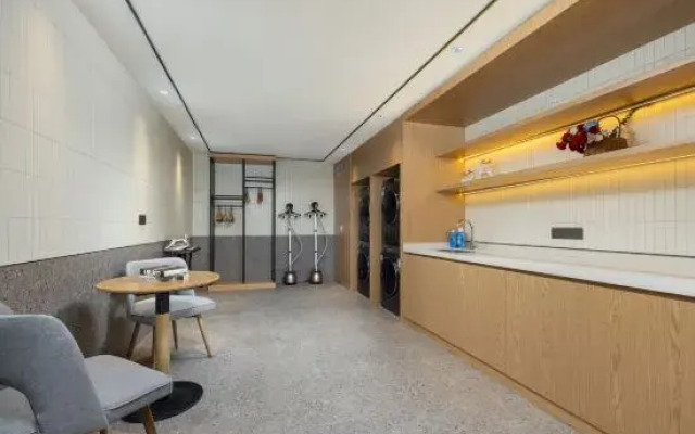 Country Inn & Suites by Radisson Hotel (Xianning Media Building City Museum)