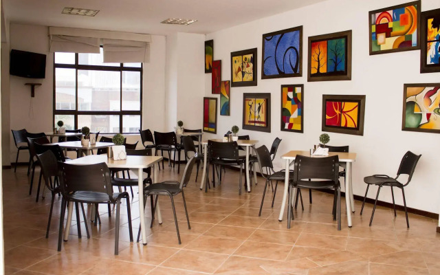 Hotel Plaza Mayor Medellin