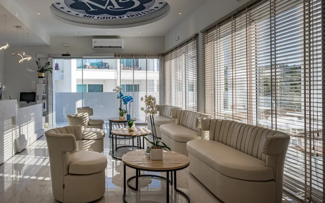 Mirage Bleu Hotel