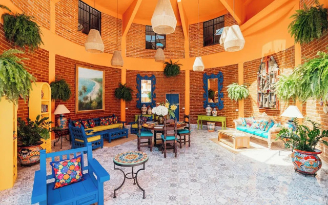 Boutique Hotel & Suites Hacienda Lord Twigg