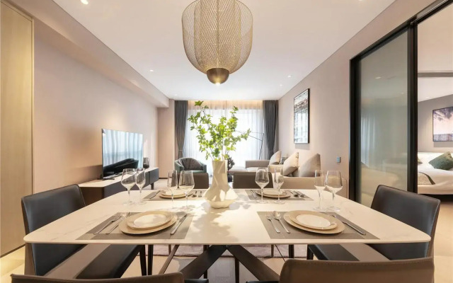 Cresasia Residence