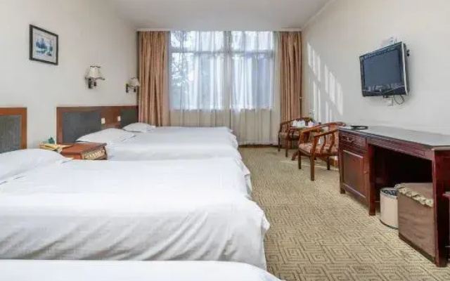 Changyi Hotel