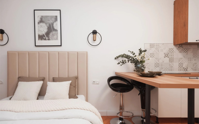 AHause на Академика Шварца 6к1