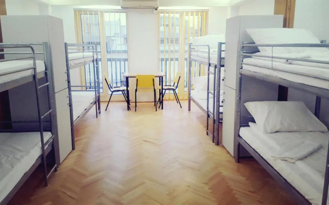 Sleep Inn Hostel