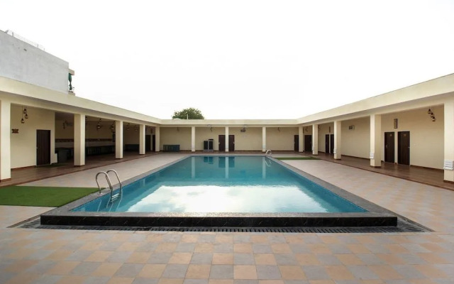 Vrindavan Resort by OYO Rooms