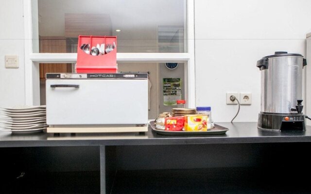 RedDoorz @ Bukit Dago