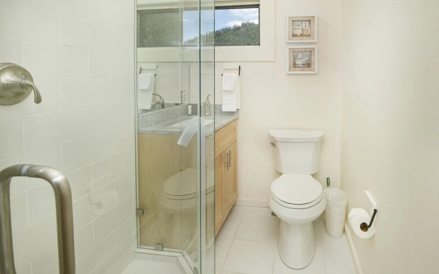 Coldstream Townhome 7