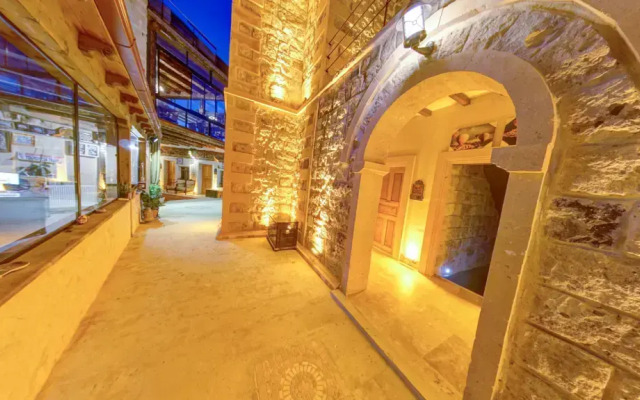 Atax Cave House
