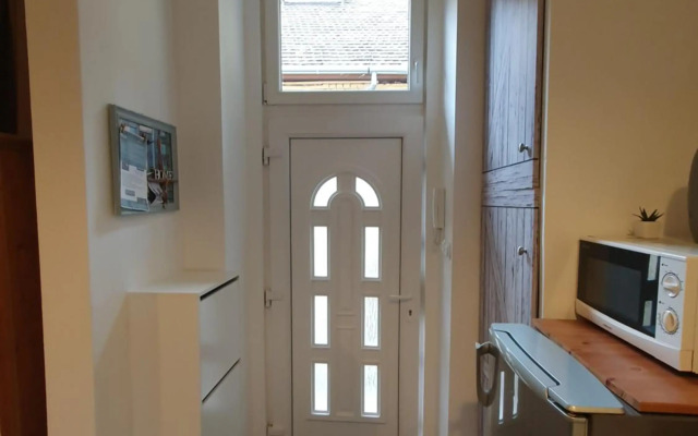 Cozy studio apartment with air condition