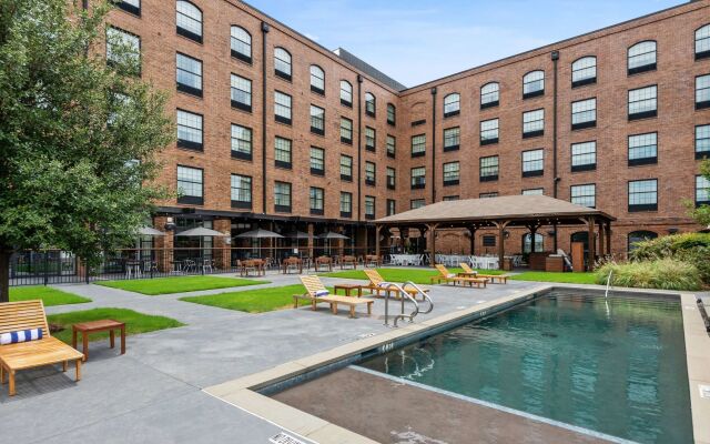 NYLO Dallas Plano Hotel, Tapestry Collection by Hilton