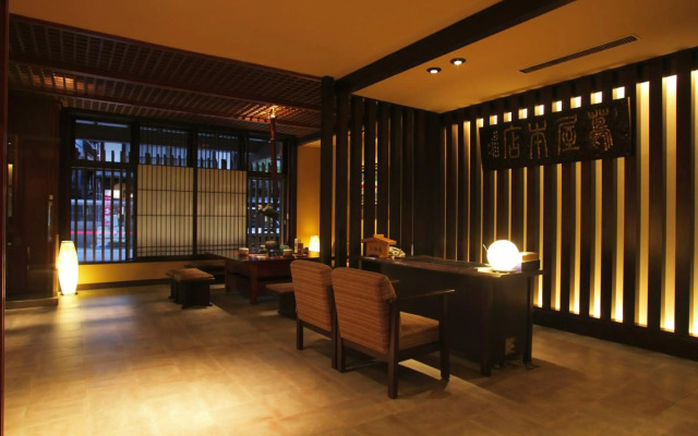 Kaidou Roman Onyado Tsutaya