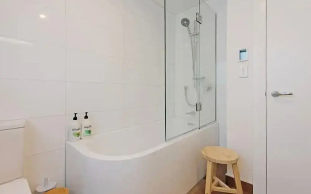 Lyall Bay Parade Apartment