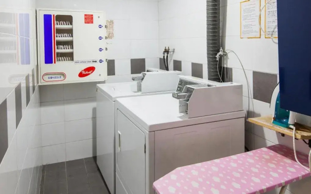 Western Coop Residence Dongdaemun