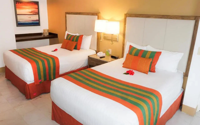 Tesoro Ixtapa Beach Resort
