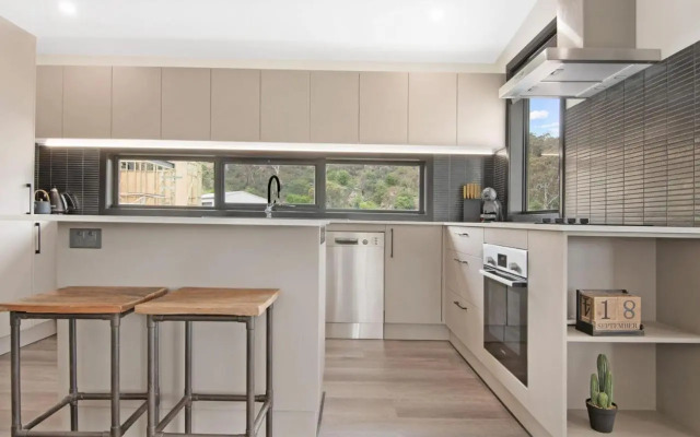 Black Diamond Retreat