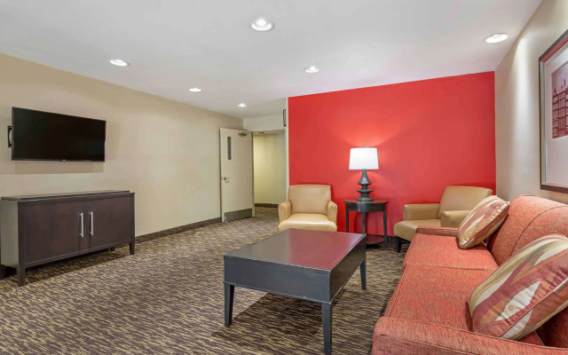 Extended Stay America Select Suites Indianapolis N Carmel