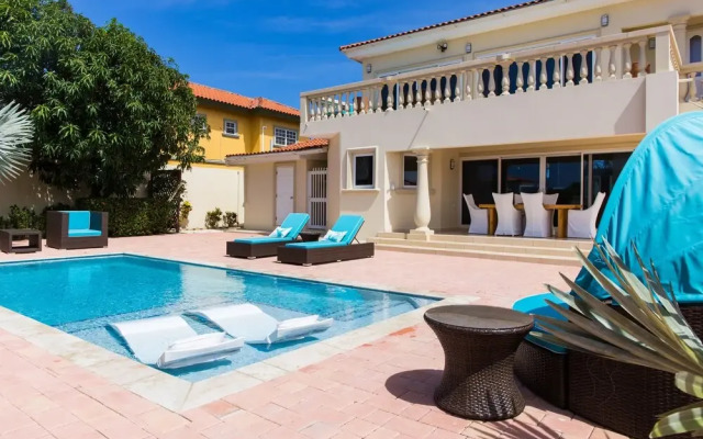 Villa Acqualina