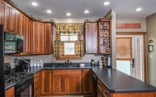 Just Relax 4 Bedroom House