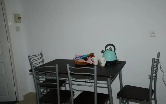 Hermes Apartment-2